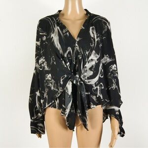 Nicole Miller Artelier Black White Abstract Marble Print Silk Top